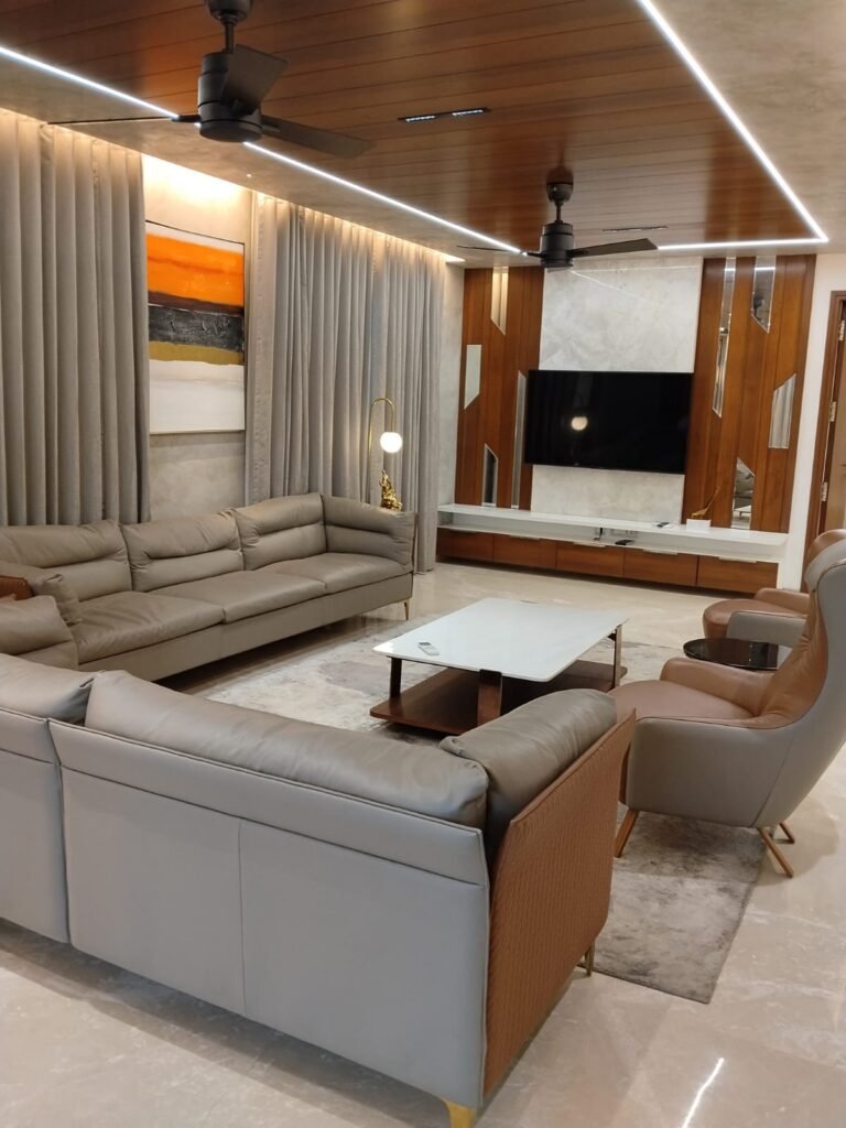5 BHK Luxury Residence 36